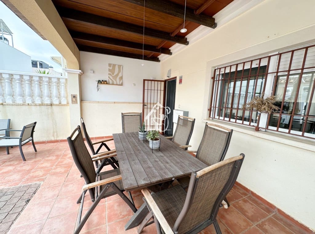 2 bedroom Villa for rent in Orihuela Costa with pool garage - € 1,000 (Ref: 9880402)