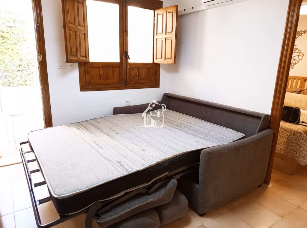 1 bedroom Townhouse for rent in La Marina - € 790 (Ref: 9883861)