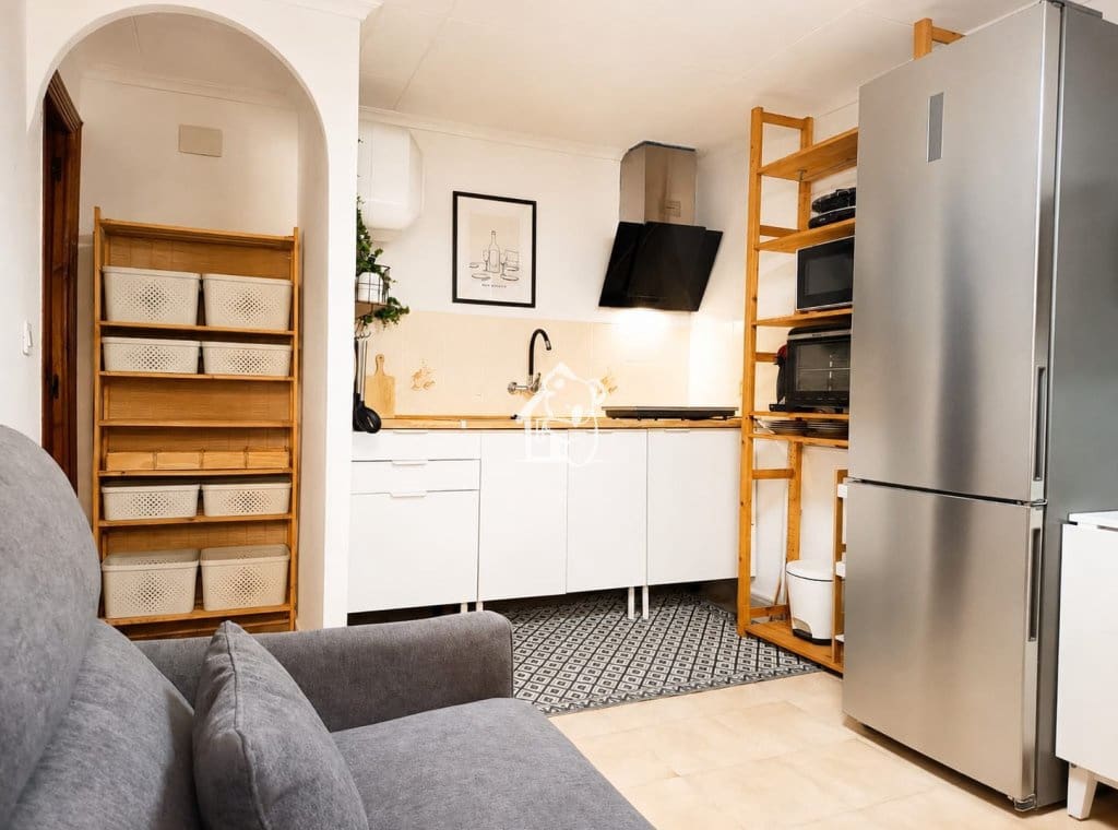 1 bedroom Townhouse for rent in La Marina - € 790 (Ref: 9883861)