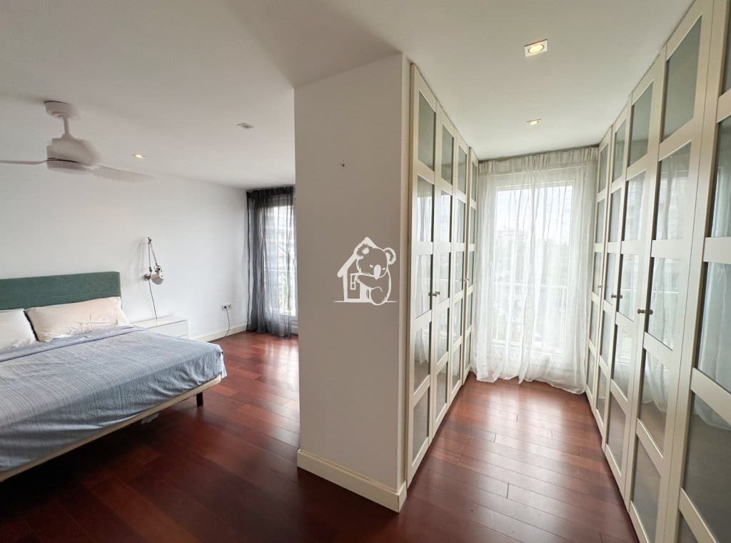 4 sypialnia Apartament do wynajęcia w Torrevieja z basenem garażem - 2 100 € (Ref: 9889600)