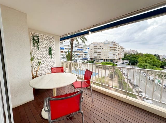 4 sypialnia Apartament do wynajęcia w Puerto Deportivo, Torrevieja z basenem garażem - 2 100 € (Ref: 9889600)