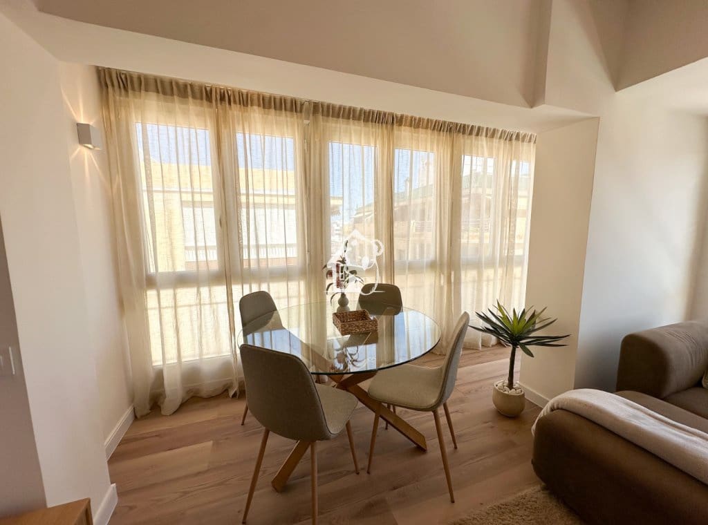 3 camera da letto Appartamento da affittare in Torrevieja con garage - 1.250 € (Rif: 9889601)