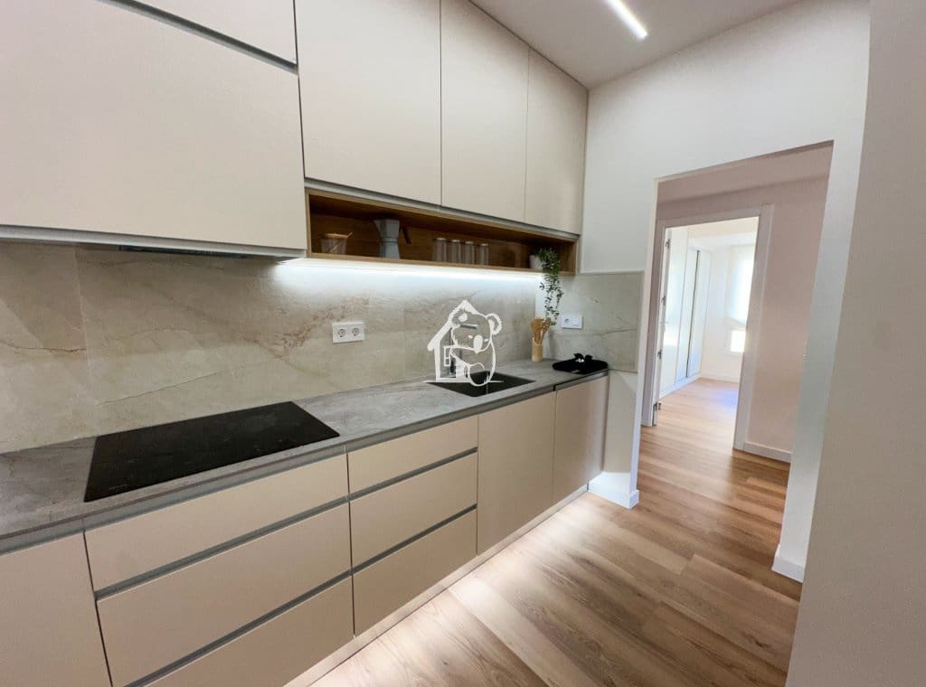 3 camera da letto Appartamento da affittare in Torrevieja con garage - 1.250 € (Rif: 9889601)