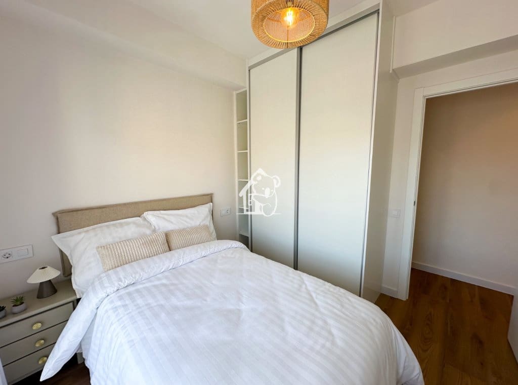 3 camera da letto Appartamento da affittare in Torrevieja con garage - 1.250 € (Rif: 9889601)