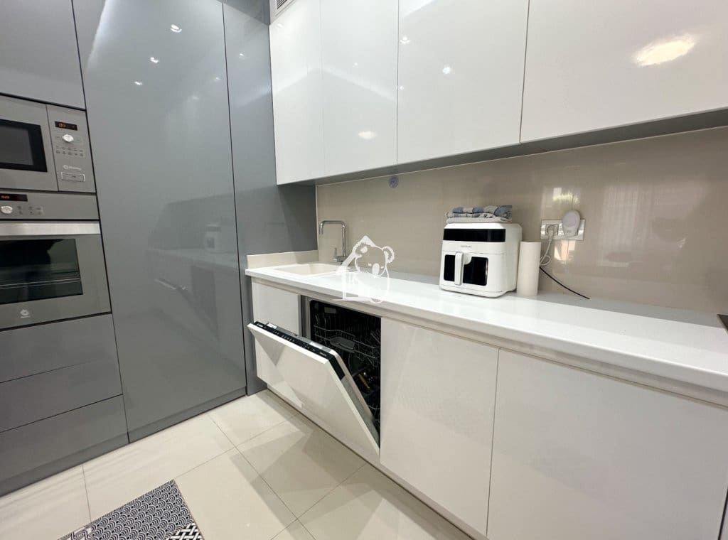 Bungalow de 2 habitaciones en Pilar de la Horadada en alquiler con piscina - 1.000 € (Ref: 9891406)