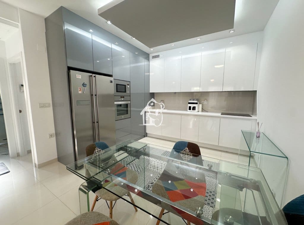 Bungalow de 2 habitaciones en Pilar de la Horadada en alquiler con piscina - 1.000 € (Ref: 9891406)