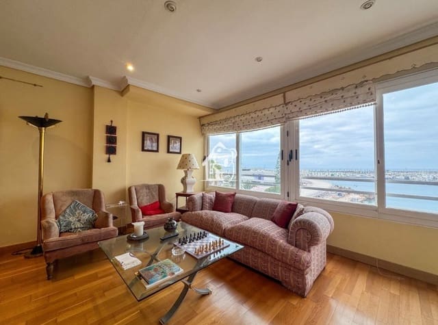 4 chambre Appartement à vendre à Centro - Muelle Pesquero, Torrevieja avec garage - 499 000 € (Ref: 9891408)