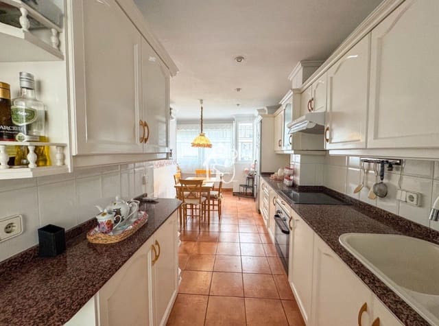 4 chambre Appartement à vendre à Centro - Muelle Pesquero, Torrevieja avec garage - 499 000 € (Ref: 9891408)