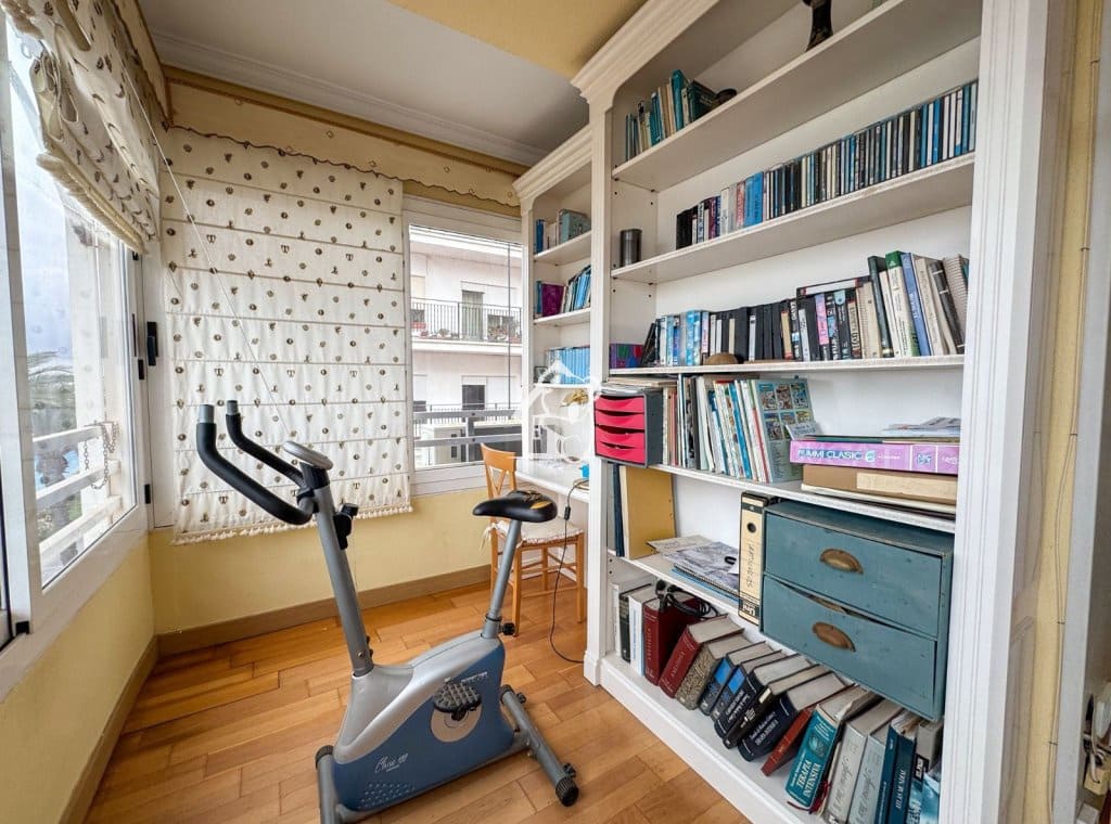 4 chambre Appartement à vendre à Torrevieja avec garage - 499 000 € (Ref: 9891408)