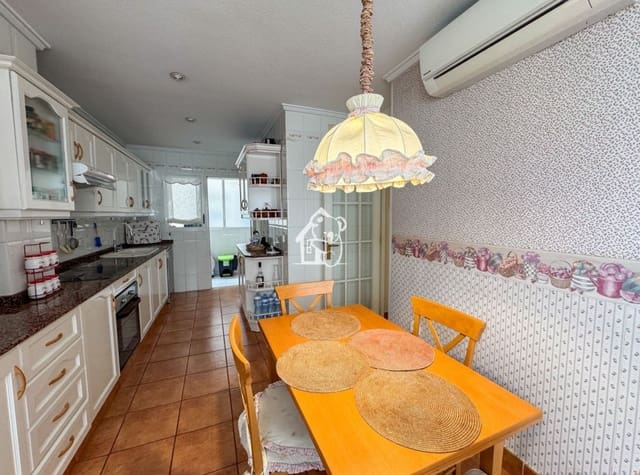 4 chambre Appartement à vendre à Centro - Muelle Pesquero, Torrevieja avec garage - 499 000 € (Ref: 9891408)