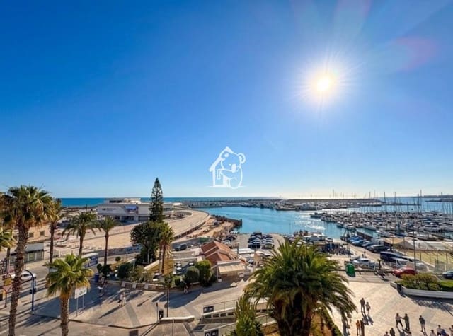 4 Zimmer Apartment zu vermieten in Centro - Muelle Pesquero, Torrevieja mit Garage - 1.800 € (Ref: 9891409)