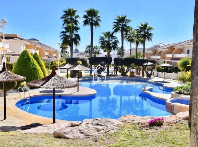 2 soverom Leilighet til leie i Ciudad Quesada, Rojales - € 1 000 (Ref: 9893580)