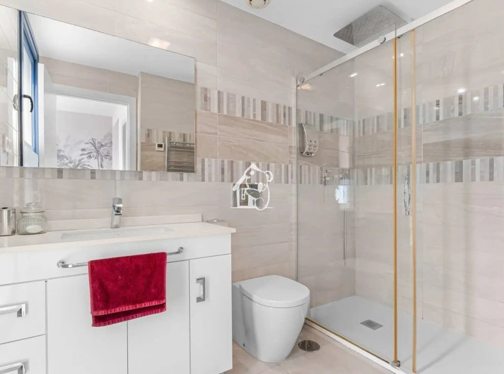 3 bedroom Penthouse for sale in Orihuela Costa with pool garage - € 810,000 (Ref: 9895629)