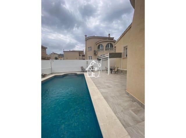 3 camera da letto Villa da affittare in Ciudad Quesada, Rojales con piscina - 1.500 € (Rif: 9902664)