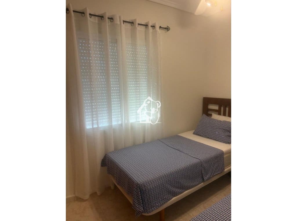 3 camera da letto Villa da affittare in Ciudad Quesada con piscina - 1.500 € (Rif: 9902664)