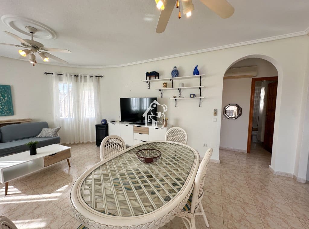 3 bedroom Villa for rent in Ciudad Quesada with pool - € 1,500 (Ref: 9902664)
