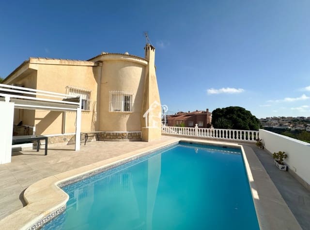 3 soverom Villa til leie i Ciudad Quesada, Rojales med svømmebasseng - € 1 500 (Ref: 9902664)
