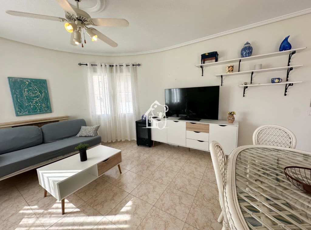 3 bedroom Villa for rent in Ciudad Quesada with pool - € 1,500 (Ref: 9902664)