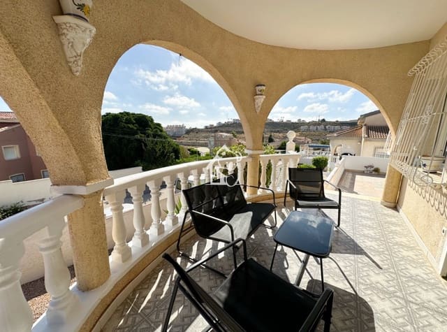 3 soverom Villa til leie i Ciudad Quesada, Rojales med svømmebasseng - € 1 500 (Ref: 9902664)
