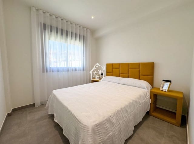 2 camera da letto Bungalow in vendita in San Miguel de Salinas con piscina garage - 243.800 € (Rif: 9902665)