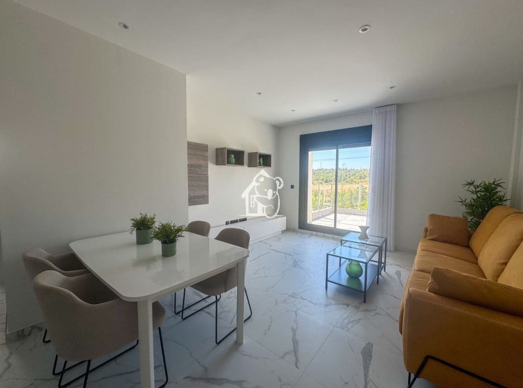 2 quarto Bungalow para venda em San Miguel de Salinas com piscina - 272 900 € (Ref: 9902666)
