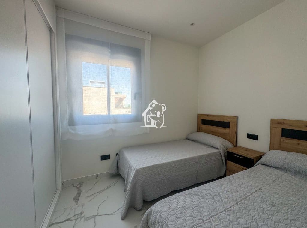 2 quarto Bungalow para venda em San Miguel de Salinas com piscina - 272 900 € (Ref: 9902666)