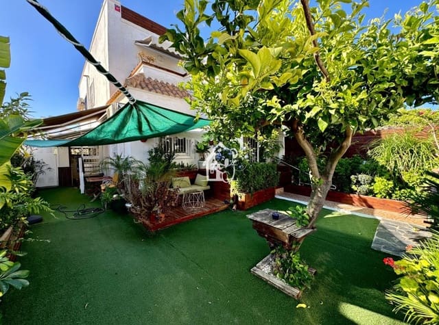 3 makuuhuone Huvila vuokrattavana paikassa El Chaparral - La Siesta - La Torreta, Torrevieja mukana uima-altaan - 1 400 € (Ref: 9902667)