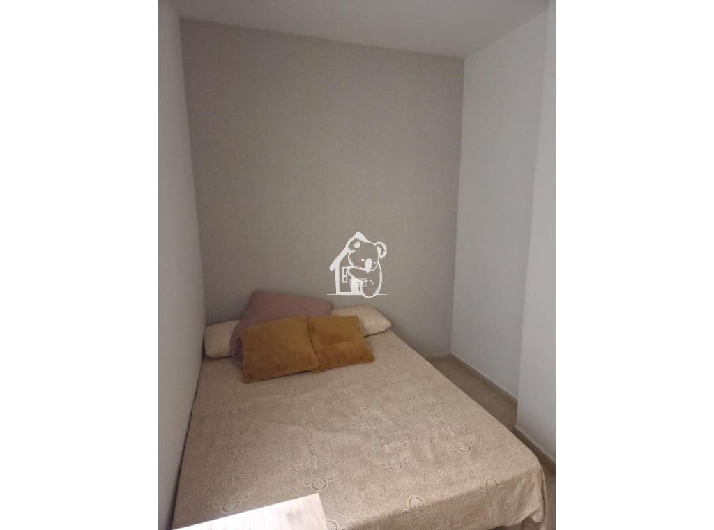 2 makuuhuone Huoneisto vuokrattavana paikassa Torrevieja mukana 
autotalli - 950 € (Ref: 9902668)
