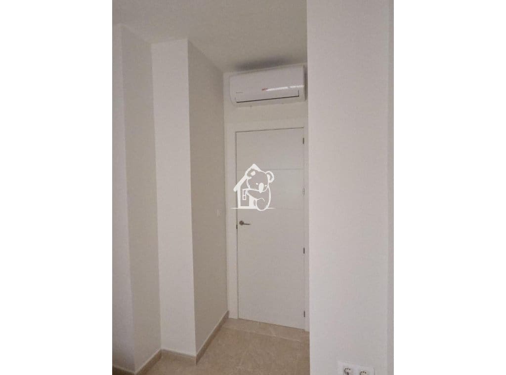 2 makuuhuone Huoneisto vuokrattavana paikassa Torrevieja mukana 
autotalli - 950 € (Ref: 9902668)