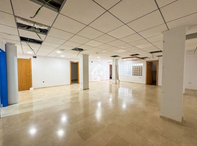 3 soverom Kommersiell til leie i Villamartin, Orihuela - € 1 700 (Ref: 9906633)