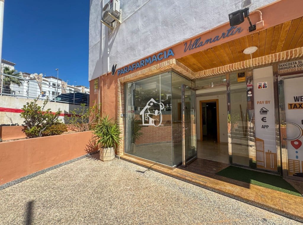 3 soverom Kommersiell til leie i Villamartin - € 1 700 (Ref: 9906633)