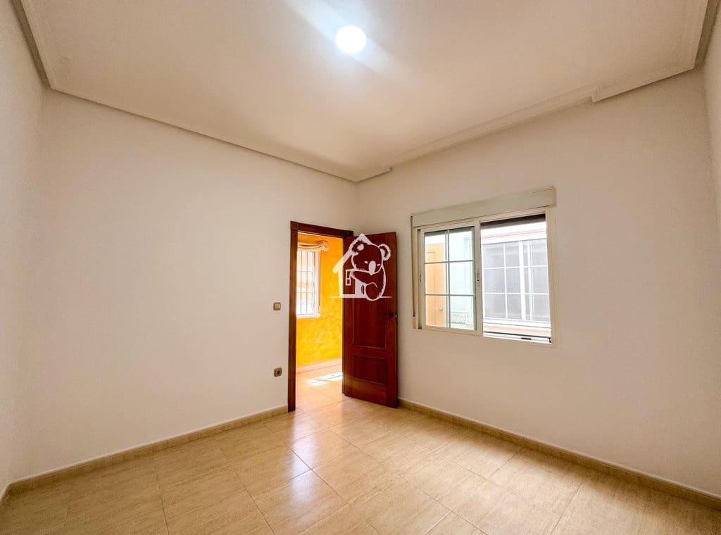 2 chambre Maison de Ville à vendre à Arneva avec garage - 127 500 € (Ref: 9909845)