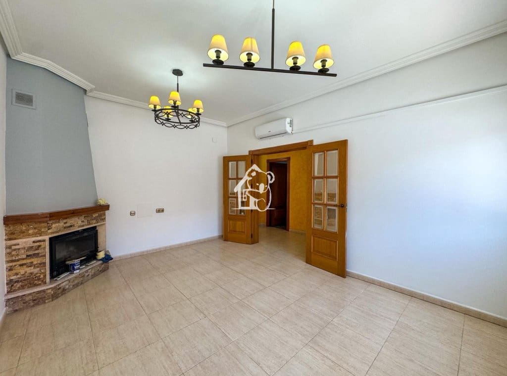 2 chambre Maison de Ville à vendre à Arneva avec garage - 127 500 € (Ref: 9909845)