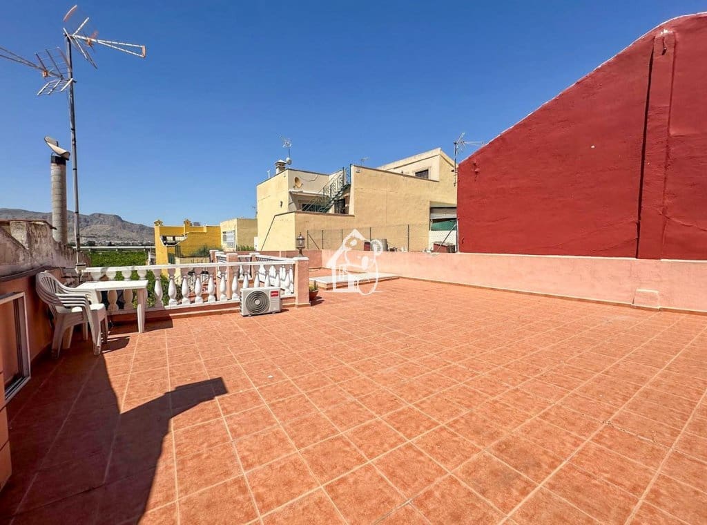 2 chambre Maison de Ville à vendre à Arneva avec garage - 127 500 € (Ref: 9909845)