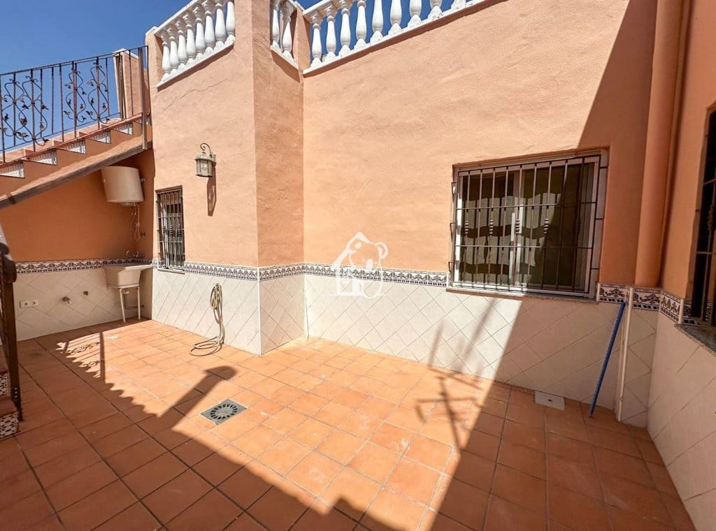 2 chambre Maison de Ville à vendre à Arneva avec garage - 127 500 € (Ref: 9909845)