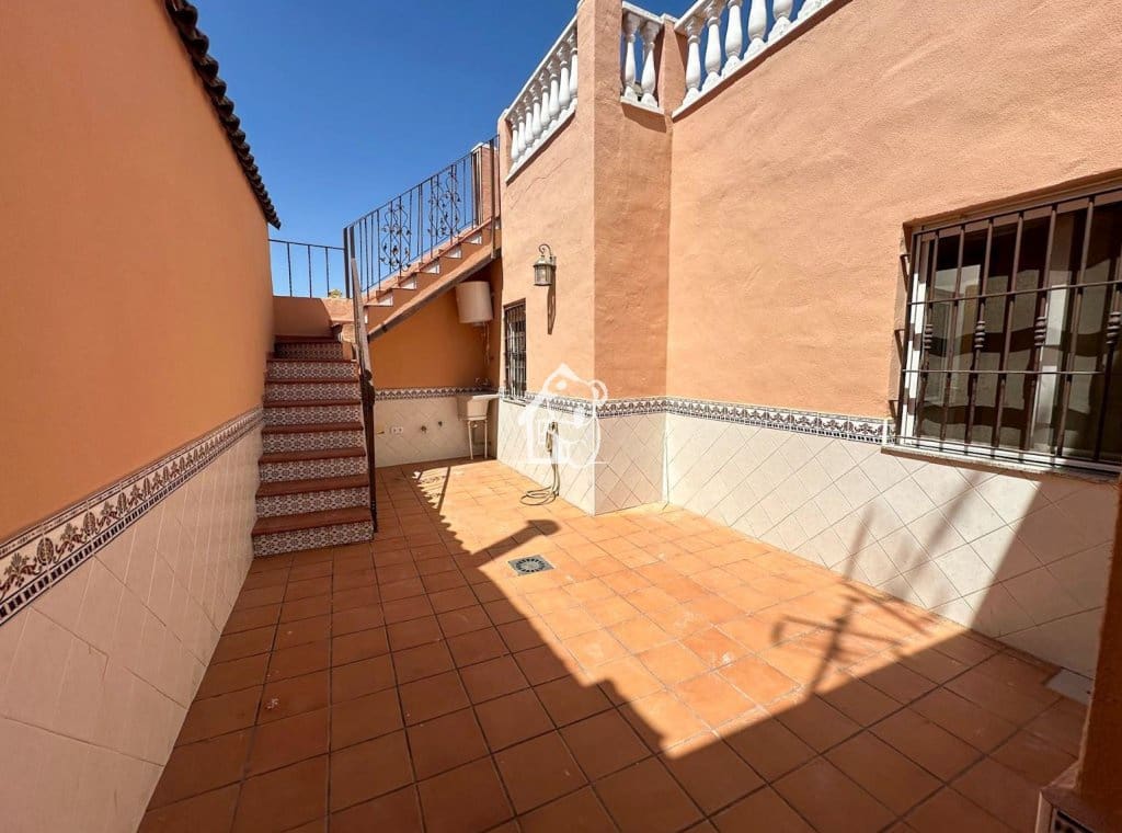 2 chambre Maison de Ville à vendre à Arneva avec garage - 127 500 € (Ref: 9909845)