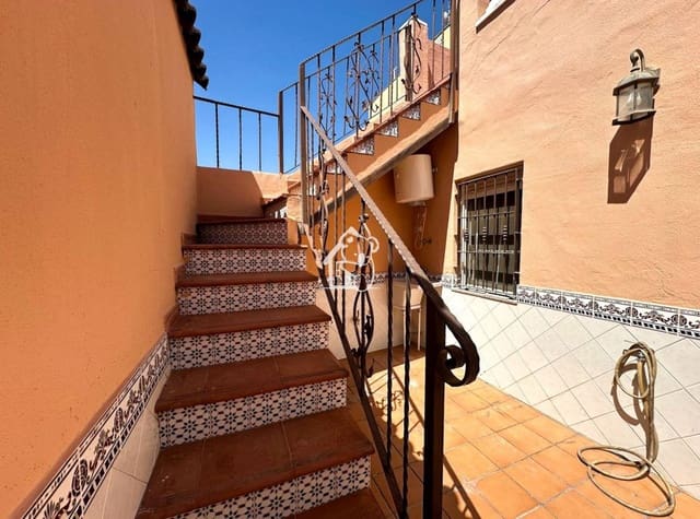 2 chambre Maison de Ville à vendre à Arneva, Orihuela avec garage - 127 500 € (Ref: 9909845)