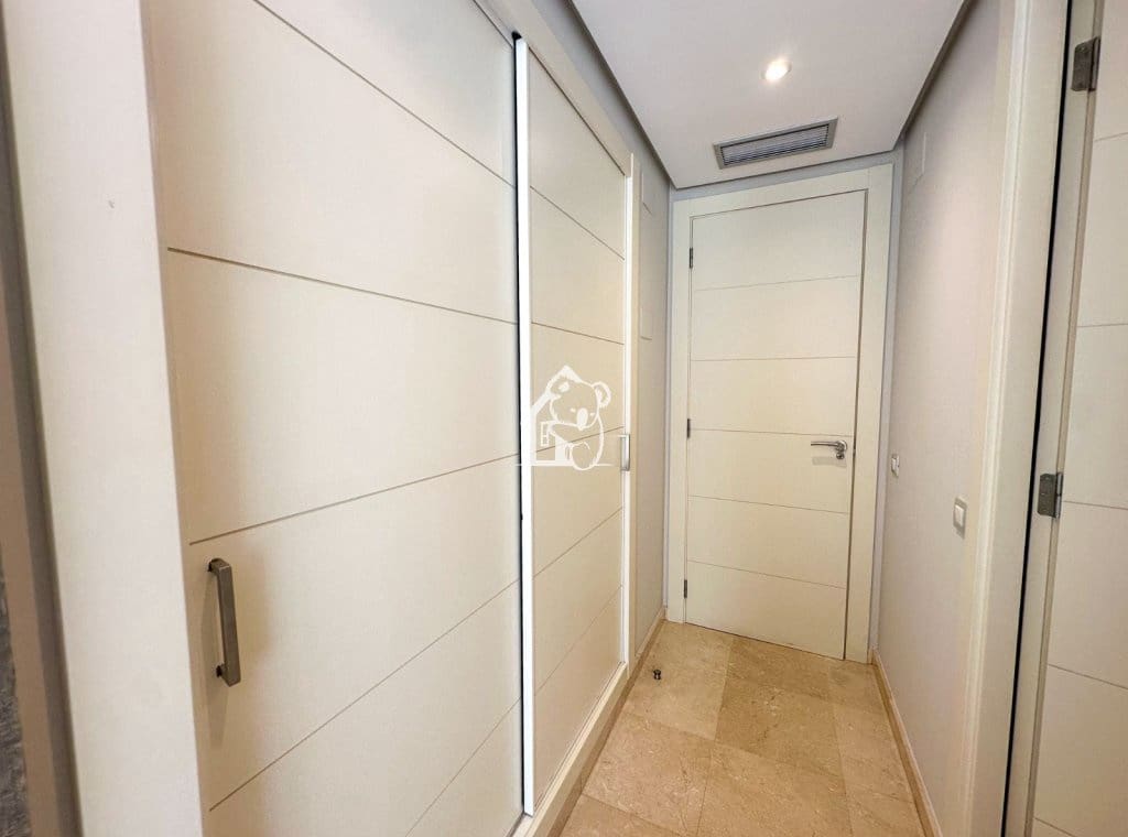 2 chambre Appartement à vendre à Orihuela Costa avec piscine garage - 285 000 € (Ref: 9909848)
