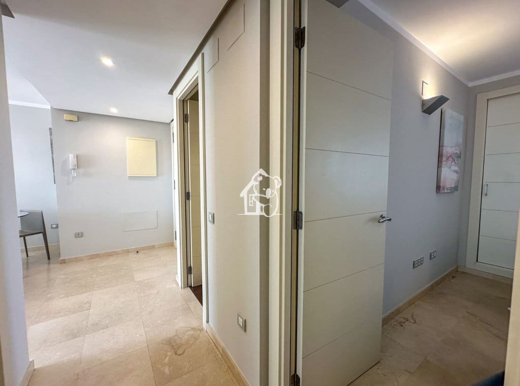 2 chambre Appartement à vendre à Orihuela Costa avec piscine garage - 285 000 € (Ref: 9909848)