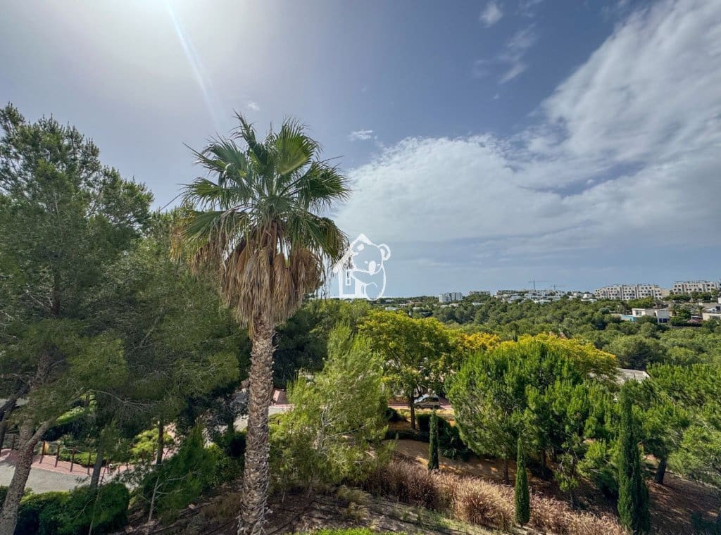 2 chambre Appartement à vendre à Orihuela Costa avec piscine garage - 285 000 € (Ref: 9909848)