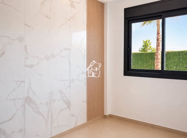 3 soverom Hus til salgs i Los Montesinos med svømmebasseng - € 499 000 (Ref: 9915093)
