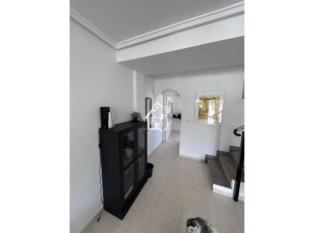 2 makuuhuone Omakotitalo vuokrattavana paikassa Ciudad Quesada, Rojales mukana uima-altaan - 950 € (Ref: 9919175)