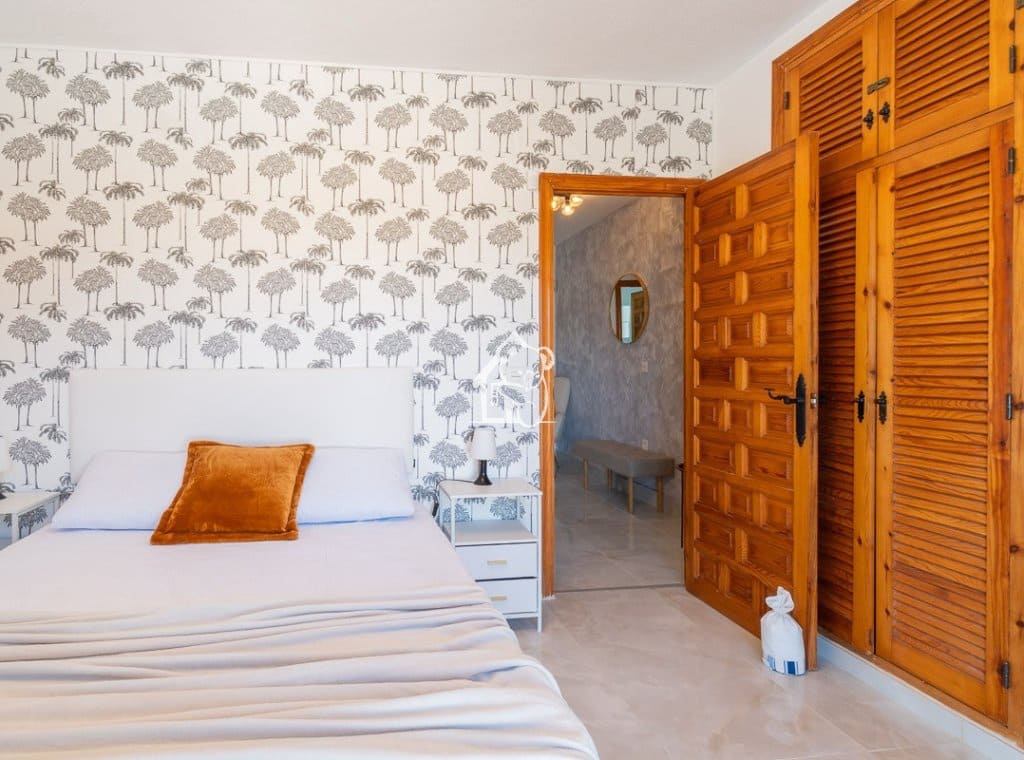 3 bedroom Villa for rent in Villamartin with pool - € 1,600 (Ref: 9921568)