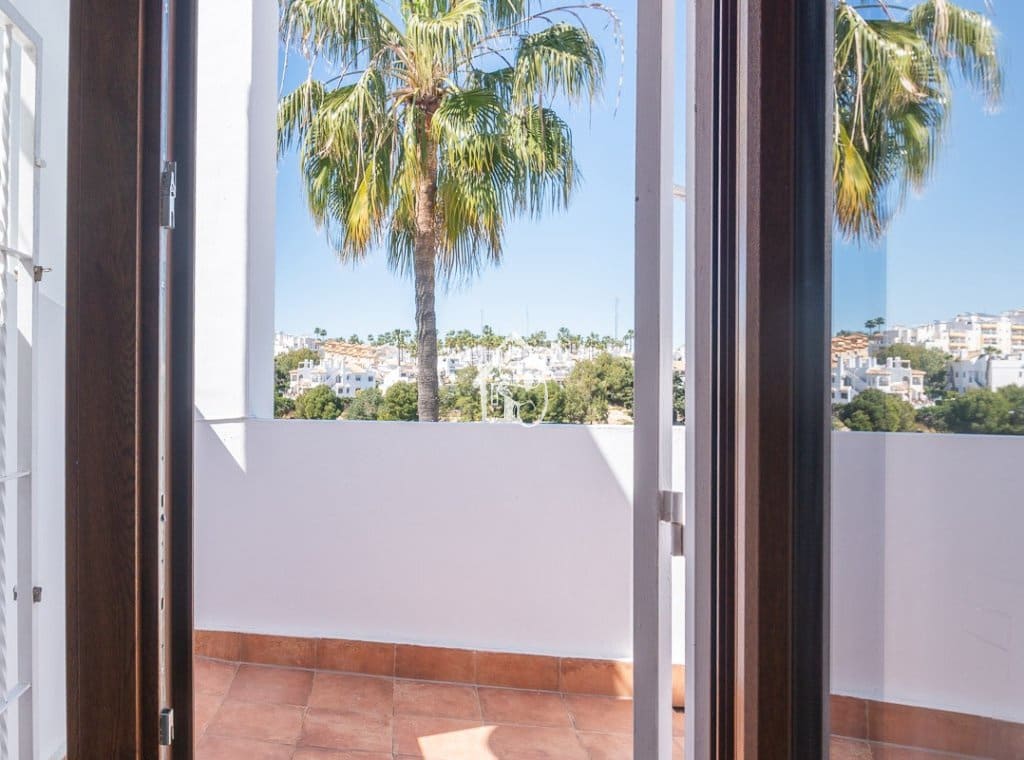 3 bedroom Villa for rent in Villamartin with pool - € 1,600 (Ref: 9921568)
