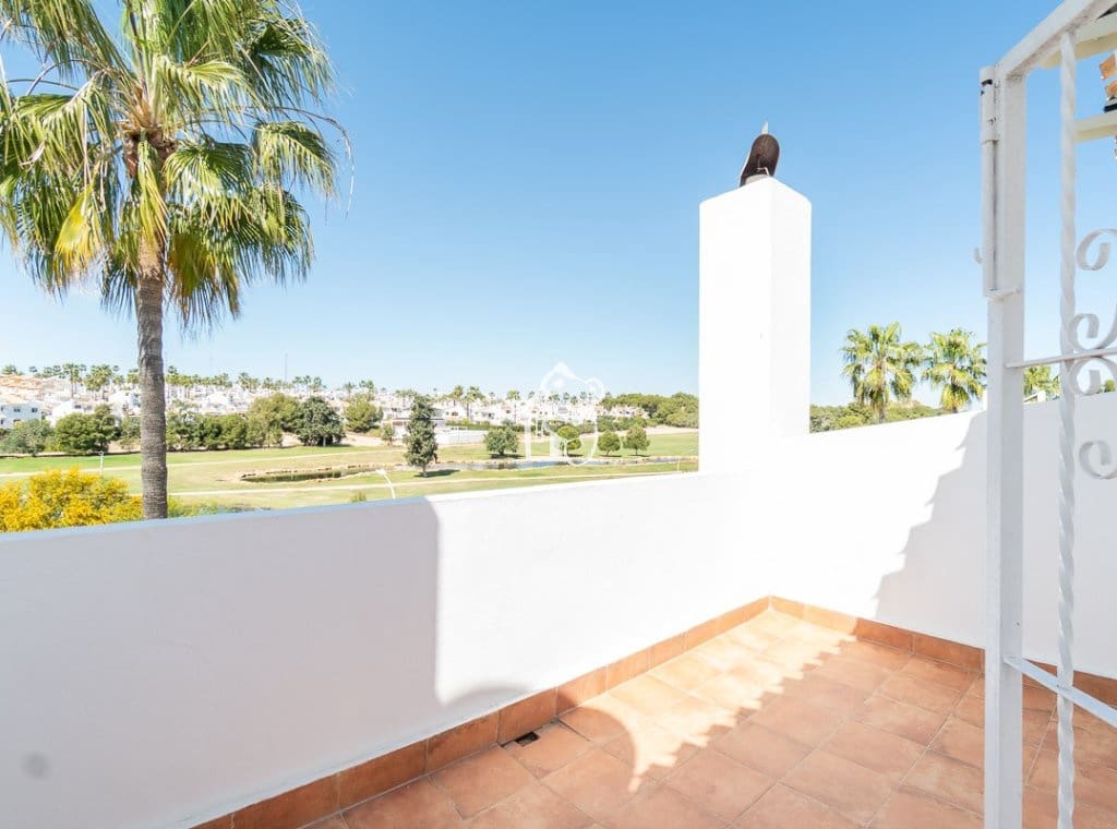 3 bedroom Villa for rent in Villamartin with pool - € 1,600 (Ref: 9921568)