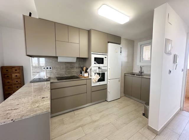 3 bedroom Apartment for rent in La Veleta, Torrevieja with pool garage - € 1,350 (Ref: 9921569)