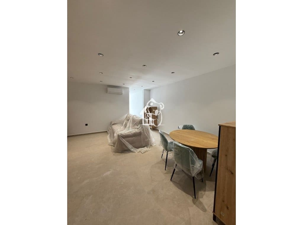 2 bedroom Townhouse for rent in Torrevieja with pool - € 1,400 (Ref: 9926574)