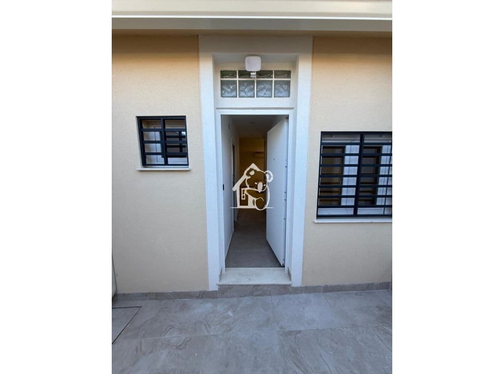 2 bedroom Townhouse for rent in Torrevieja with pool - € 1,400 (Ref: 9926574)