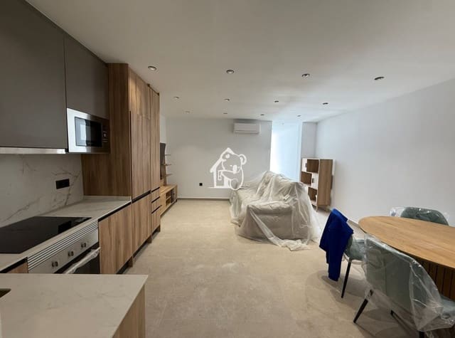 2 makuuhuone Omakotitalo vuokrattavana paikassa Los Balcones - Los Altos, Torrevieja mukana uima-altaan - 1 400 € (Ref: 9926574)