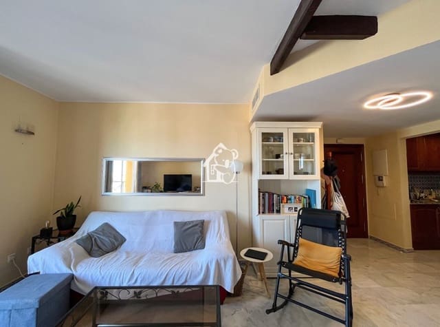 2 slaapkamer Appartement te huur in Playa de los Locos, Torrevieja met zwembad garage - € 900 (Ref: 9926575)